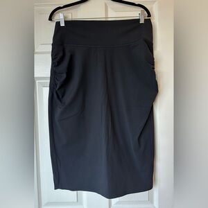 Athleta Transcend Midi Skirt